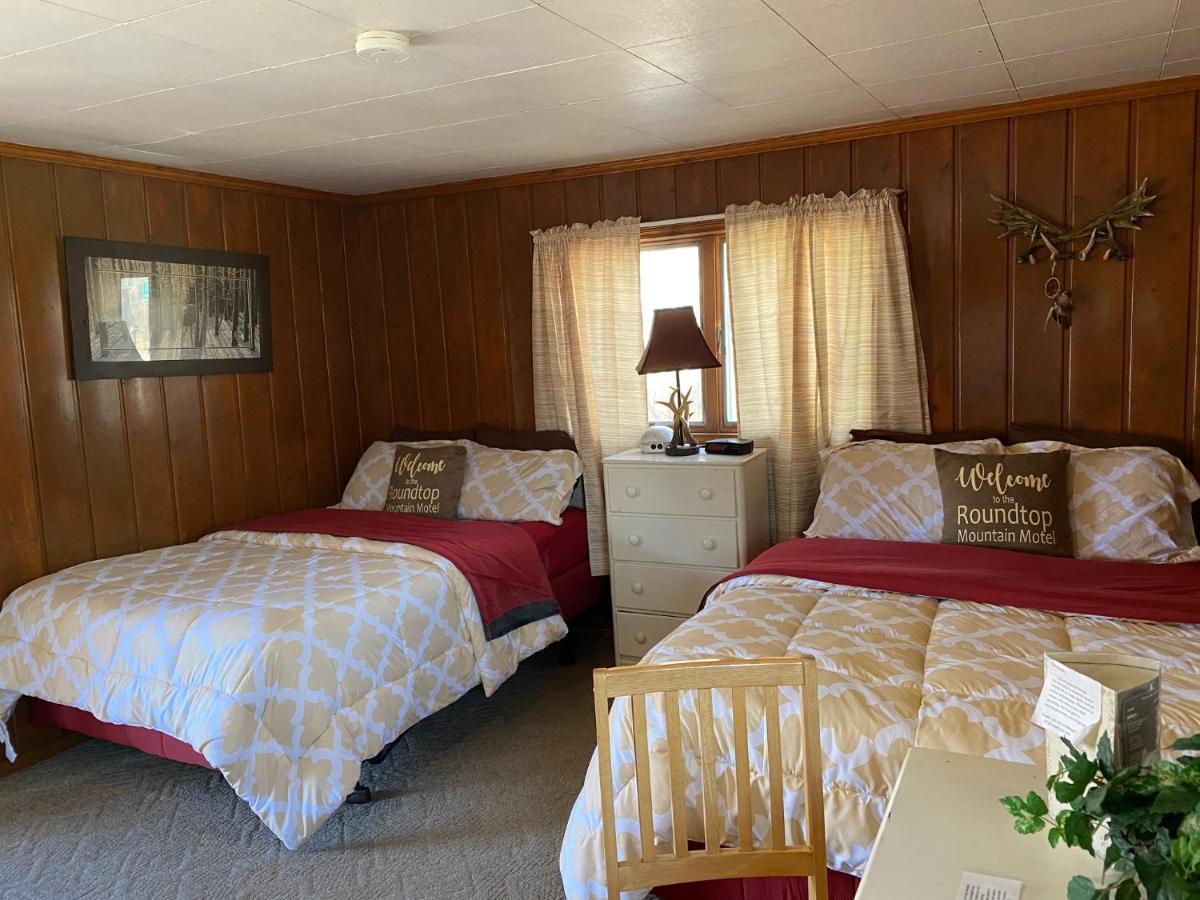 Roundtop Mountain Vista - Cabins And Motel Thermopolis Exterior foto