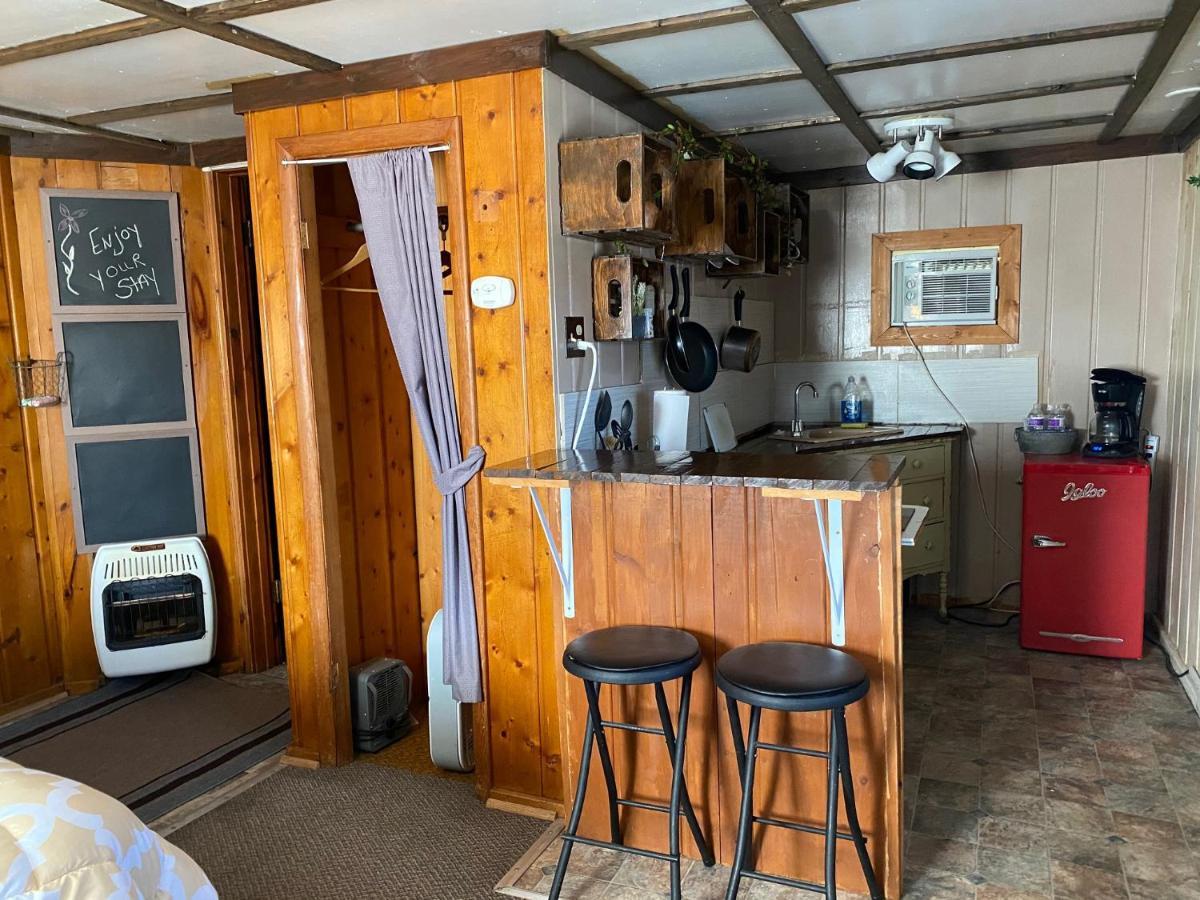 Roundtop Mountain Vista - Cabins And Motel Thermopolis Exterior foto
